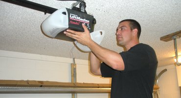 garage door repair and service